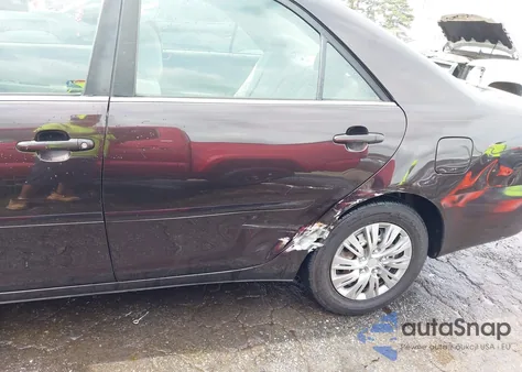 2002 Toyota Camry Le from USA, damaged, VIN JTDBE32K620108572